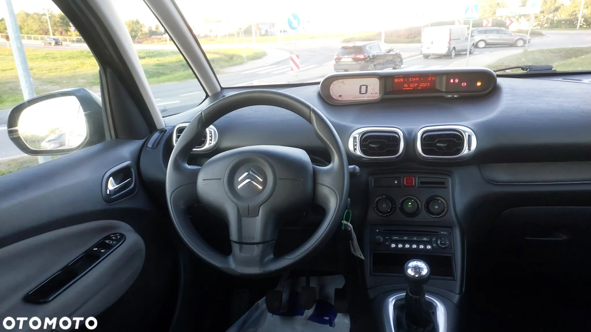 Citroën C3 Picasso 1.6i Seduction - 6