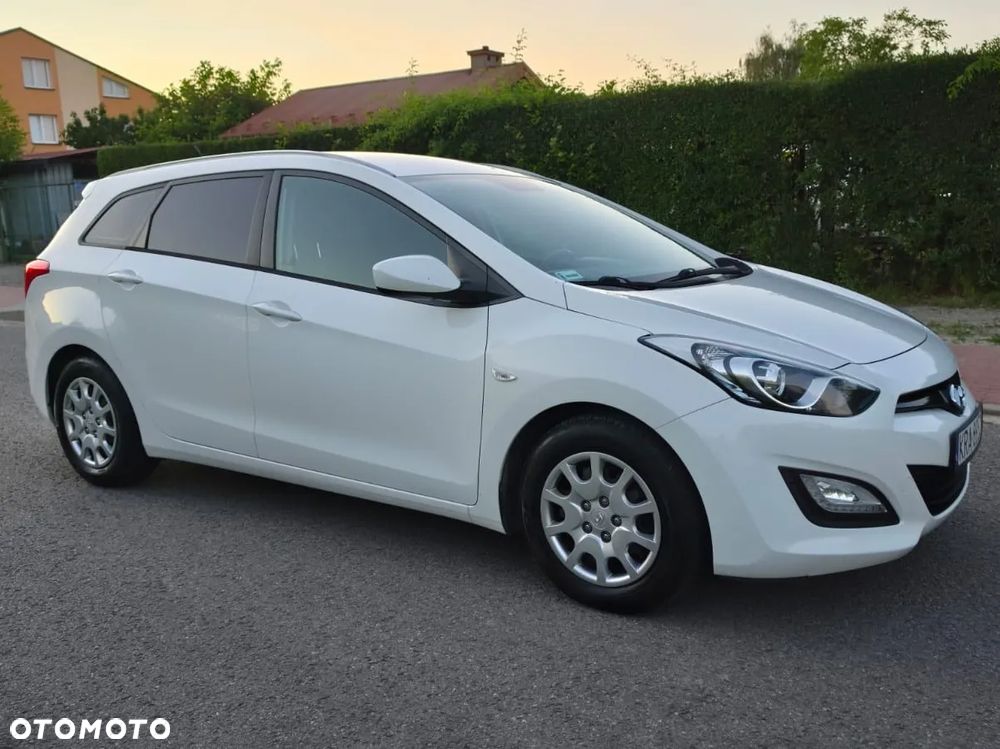 Hyundai i30 i30cw 1.4 Fifa World Cup Edition - 11