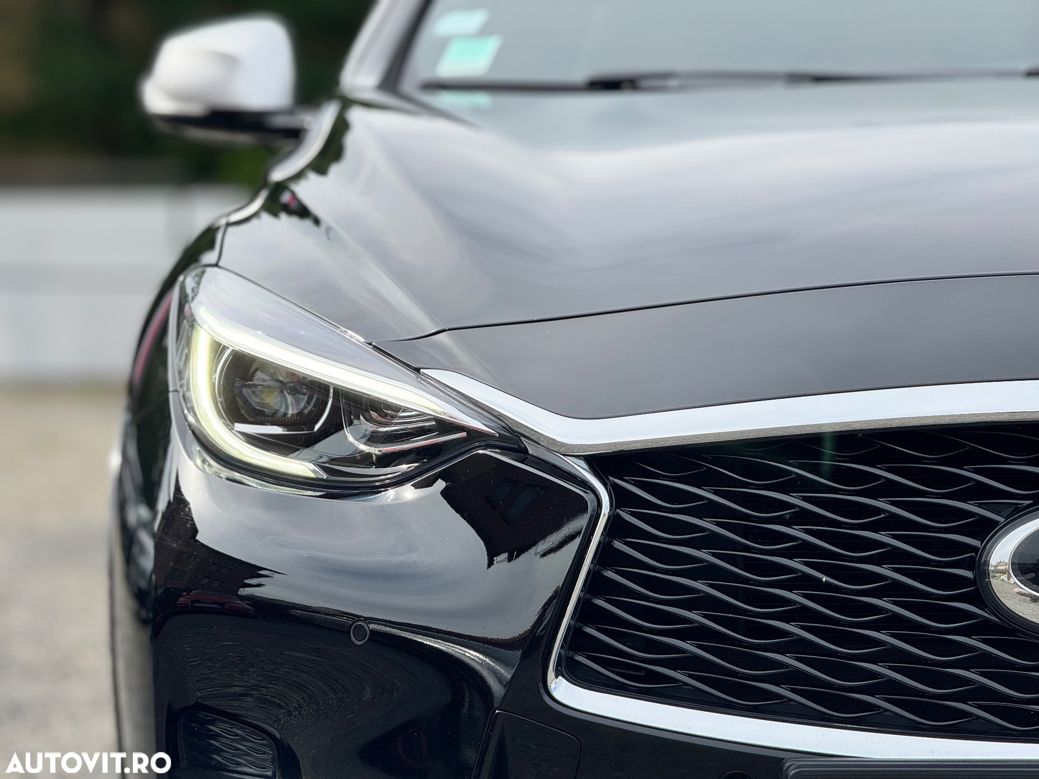 Infiniti Q30 2.2d DCT Sport City Black - 20