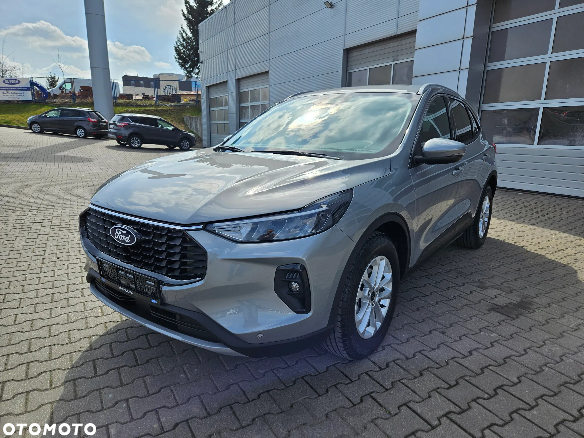 Ford Kuga 1.5 EcoBoost FWD Titanium - 3