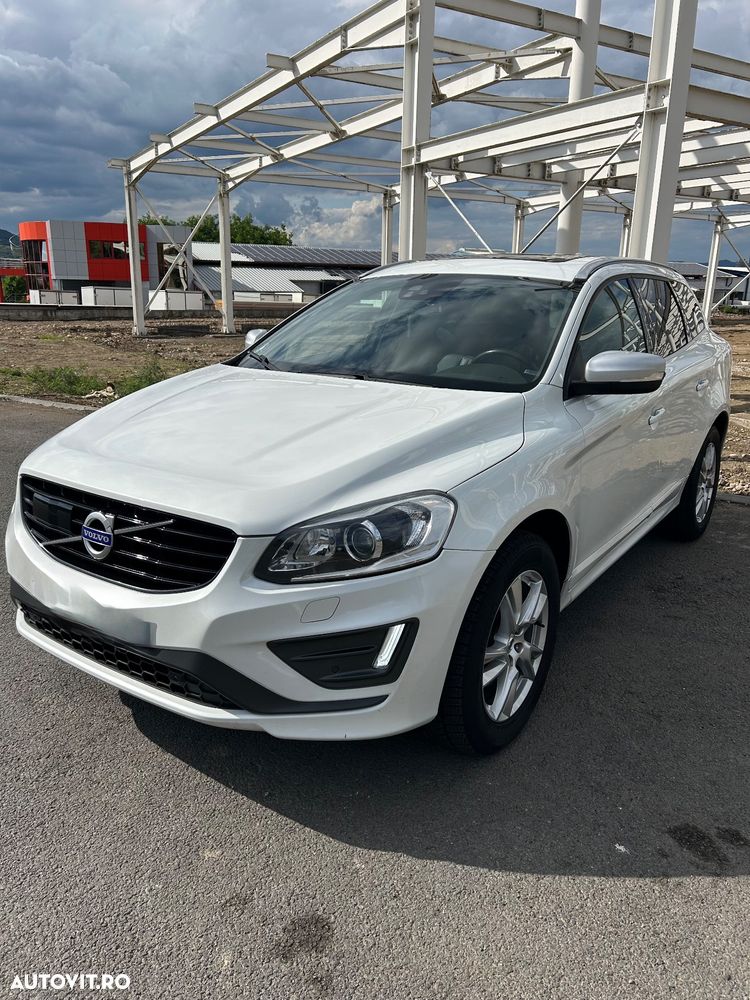 Volvo XC 60 D4 AWD Geartronic RDesign - 3