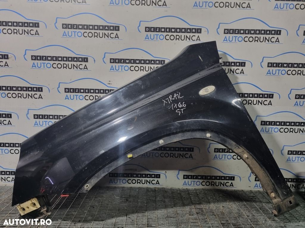 Aripa Stanga Fata Nissan X - Trail T31 2007 - 2013 5 Usi NEGRU (1166) - 1