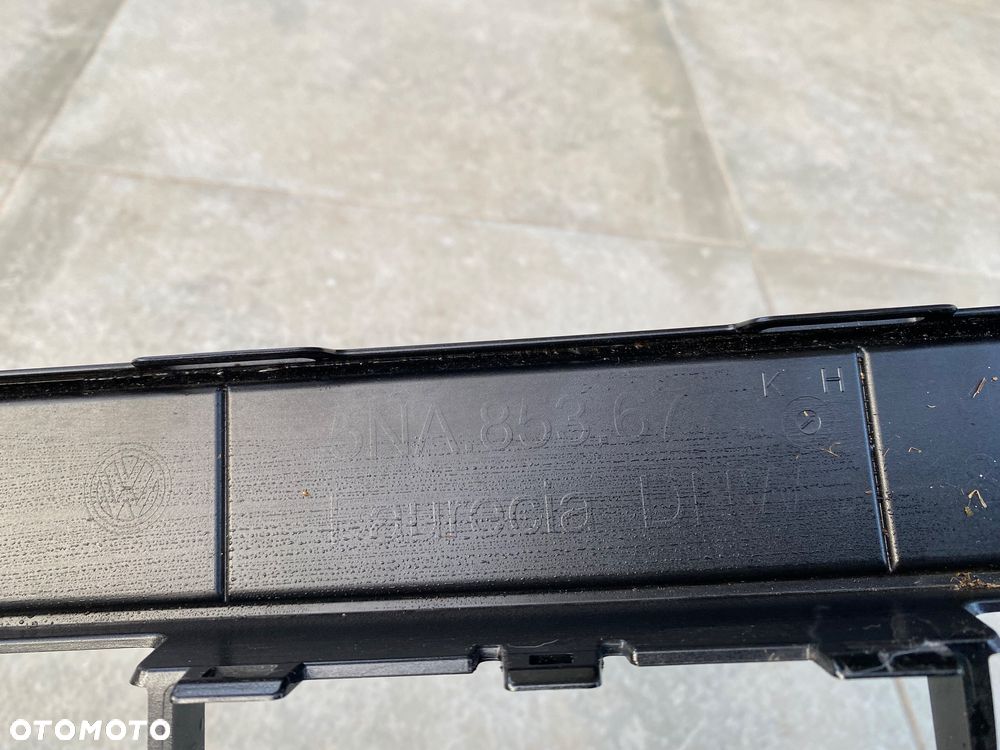 Kratka zderzaka VW Tiguan R-line 5NA853677K - 4