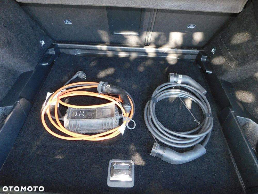 DS Automobiles DS 7 Crossback 1.6 E-Tense Bastille + - 22