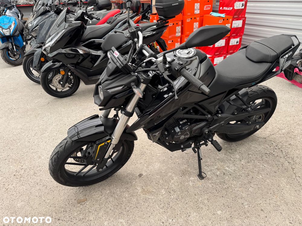 VOGE R125 - 3
