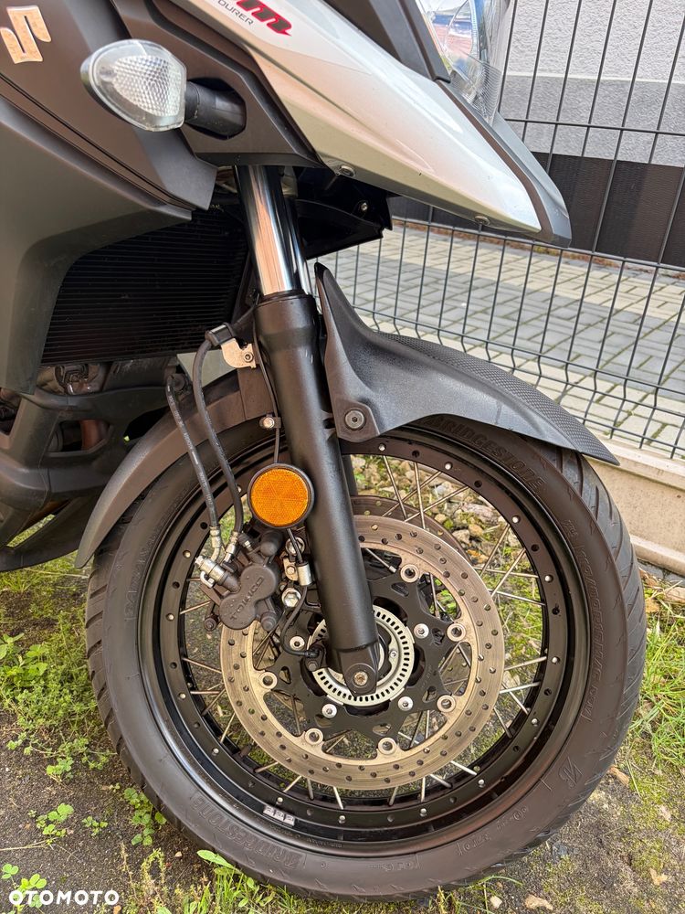 Suzuki DL - 21