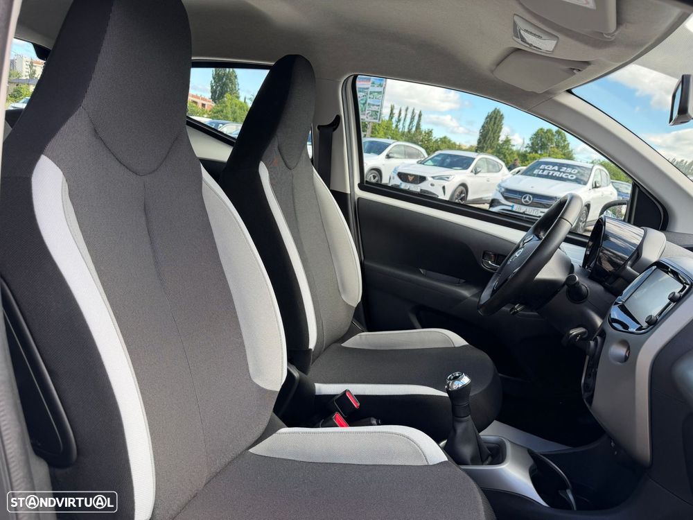 Toyota Aygo 1.0 X-Play+AC+X-Touch - 11