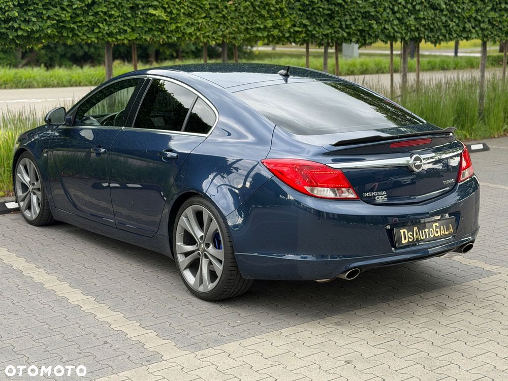 Opel Insignia 2.0 Turbo Sport - 11