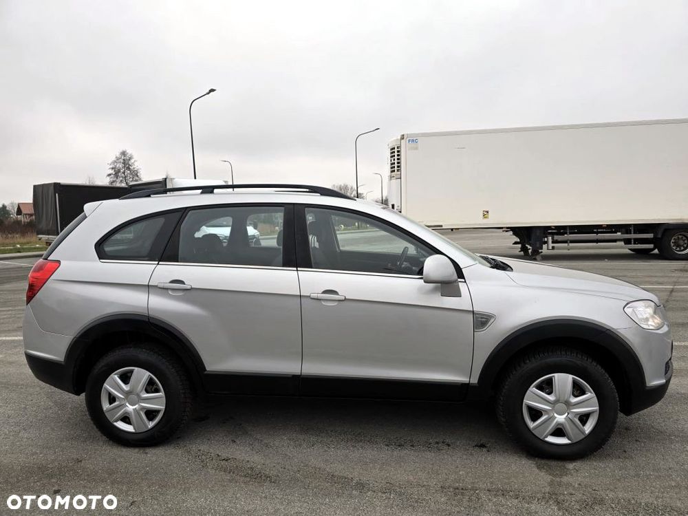 Chevrolet Captiva 2.0 4WD 7 Sitzer LT Exclusive - 14