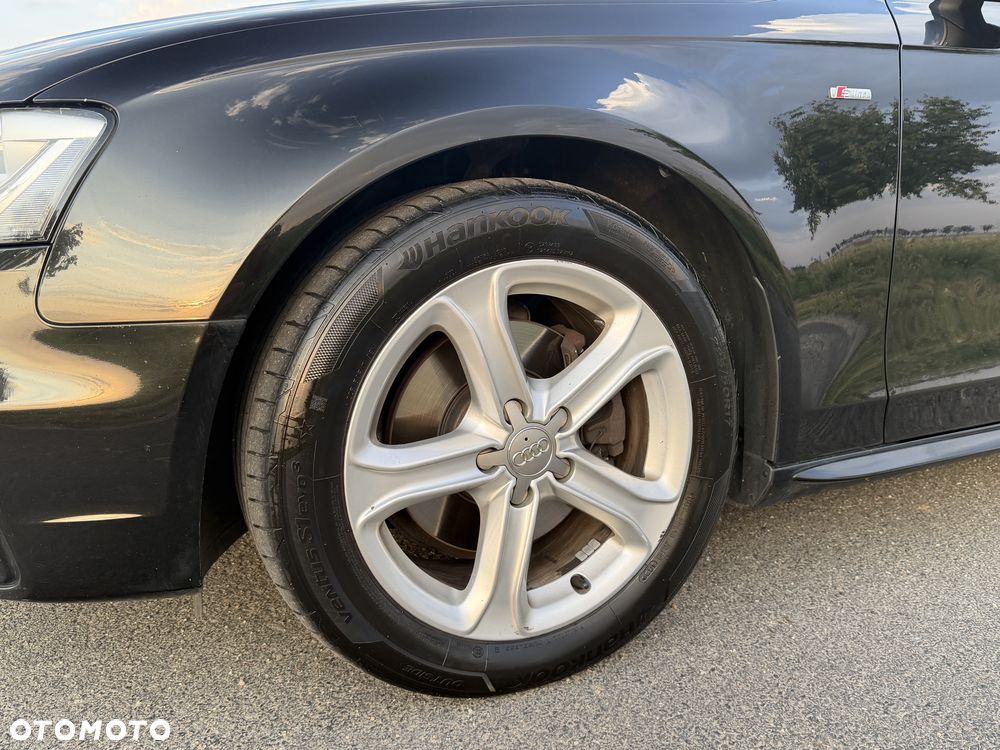 Audi A4 Avant - 13