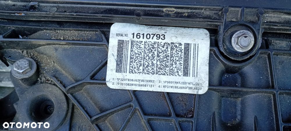 Silnik blok silnika słupek Ford Kuga Mk2 2.0 TDCI AV4Q-6007-BE - 13