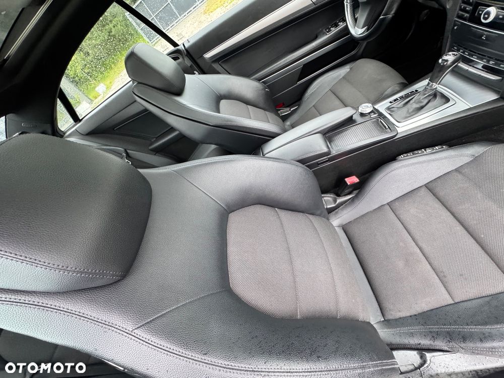 Mercedes-Benz Klasa E 350 CDI DPF BlueEFFICIENCY 7G-TRONIC Avantgarde - 11