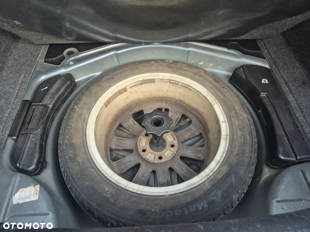Audi A4 Avant 2.0 TDI - 18