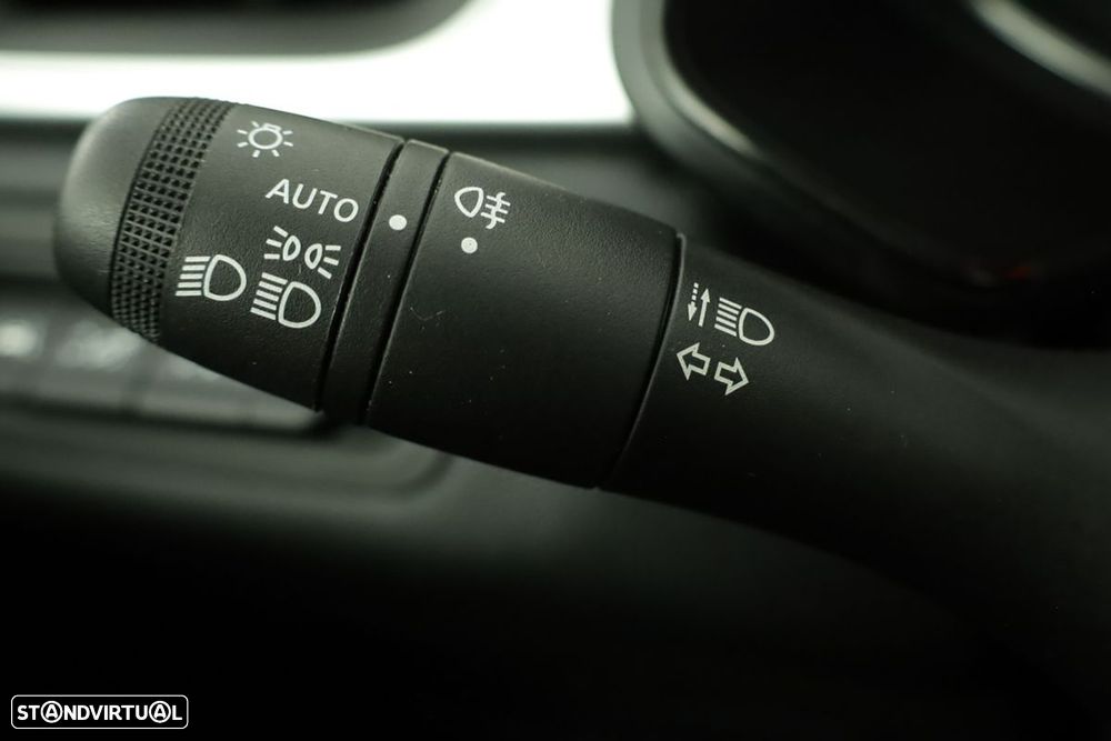 Renault Captur 1.0 TCe Techno - 17