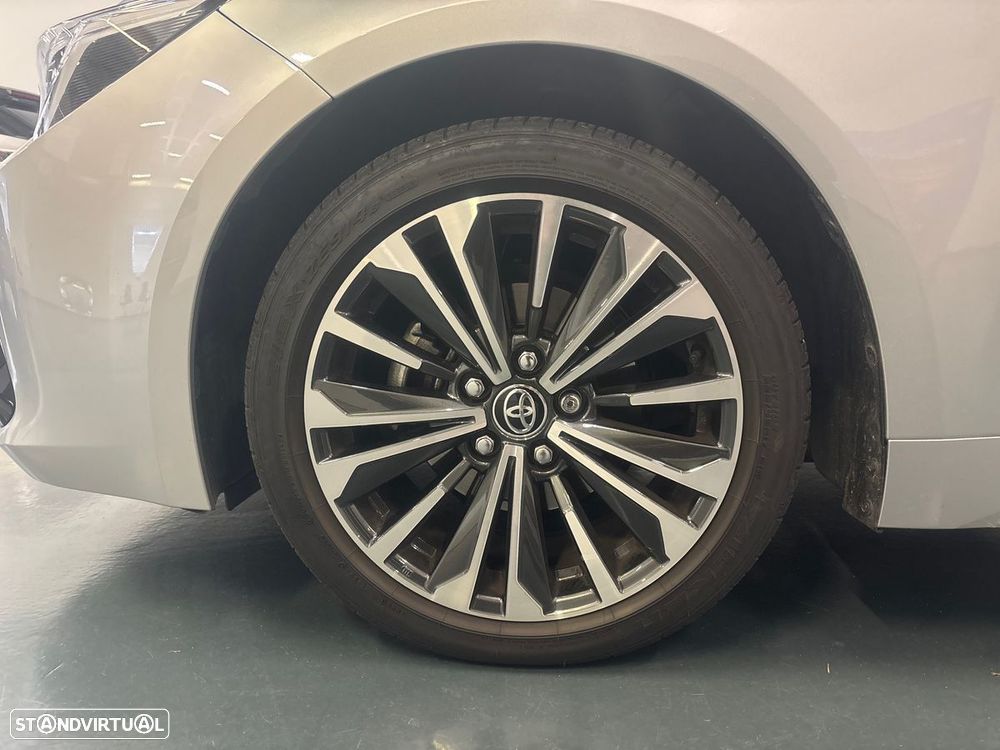 Toyota Corolla Touring Sports 1.8 Hybrid Comfort Plus - 16