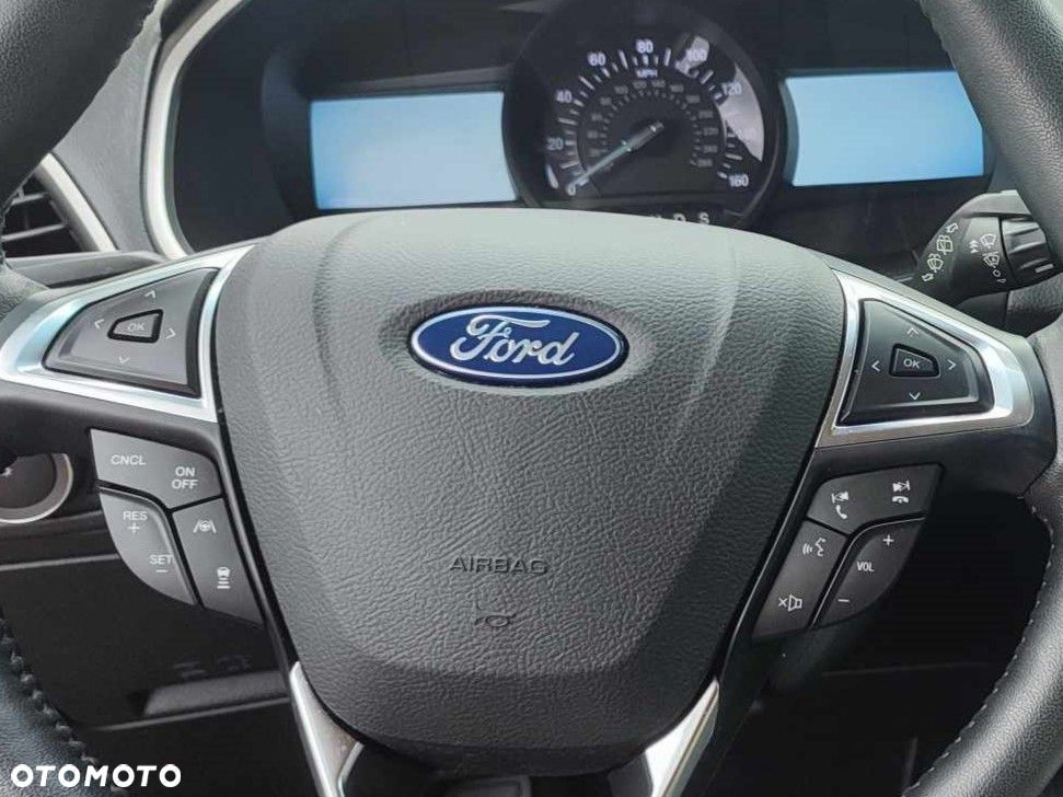 Ford Edge - 19