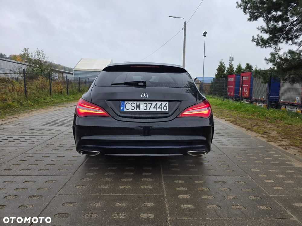 Mercedes-Benz CLA 220 4-Matic AMG Line - 10
