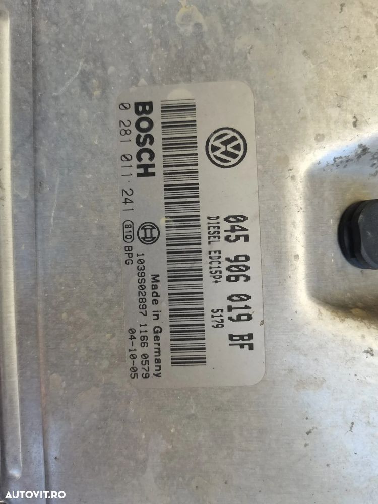 Calculator motor avand codul 045906019BF / 0281011241 / 1039S02897 pentru VW Polo - 2