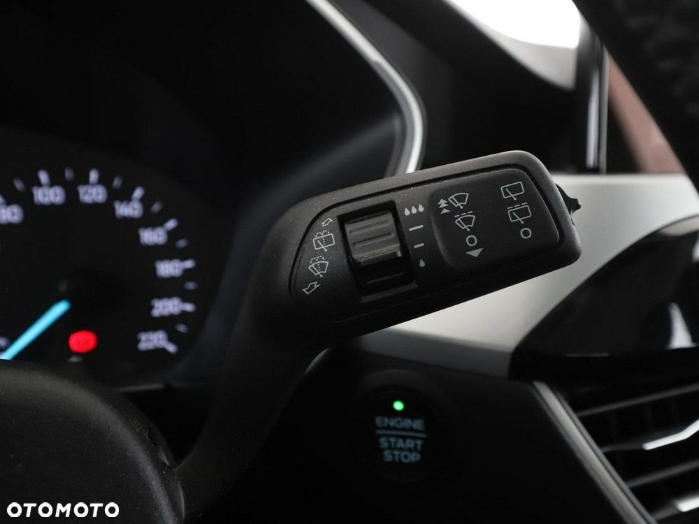 Ford Kuga 1.5 EcoBoost COOL&CONNECT - 32