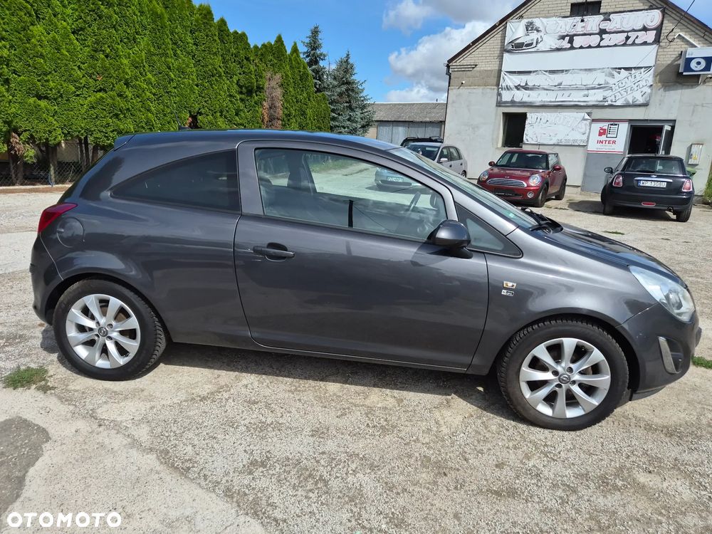 Opel Corsa 1.4 16V EcoFLEX Start-Stop 150 Jahre - 9