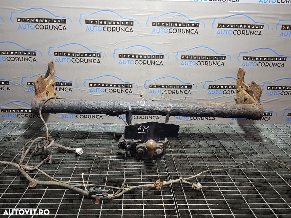 Carlig remorcare Toyota Hilux 2010 - 2015 SUV 4 Usi (671) - 1