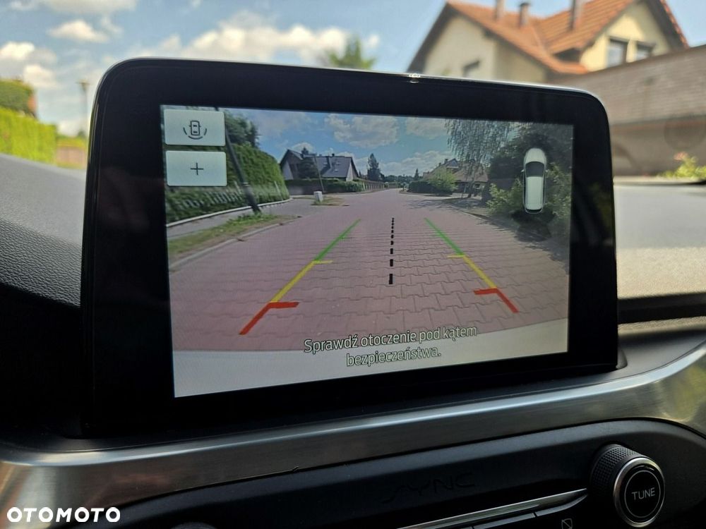 Ford Focus 1.5 EcoBlue Start-Stopp-System ST-LINE - 23