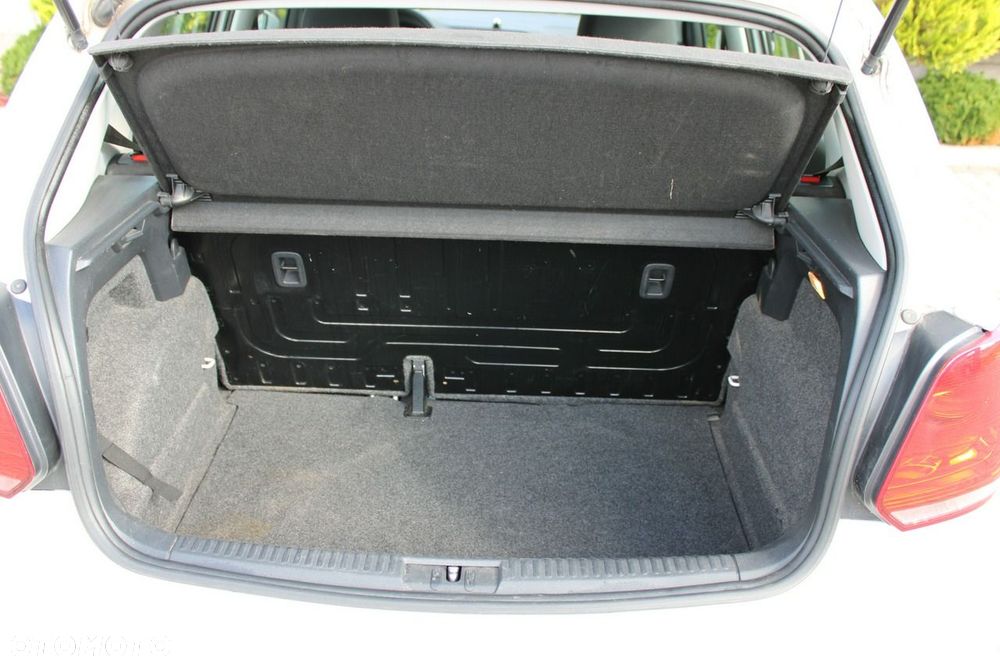Volkswagen Polo 1.2 Team - 23