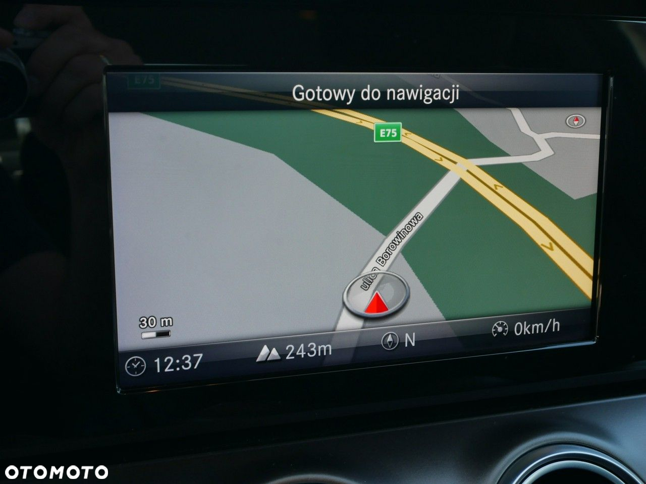 Mercedes-Benz Klasa E 220 d 9G-TRONIC - 18