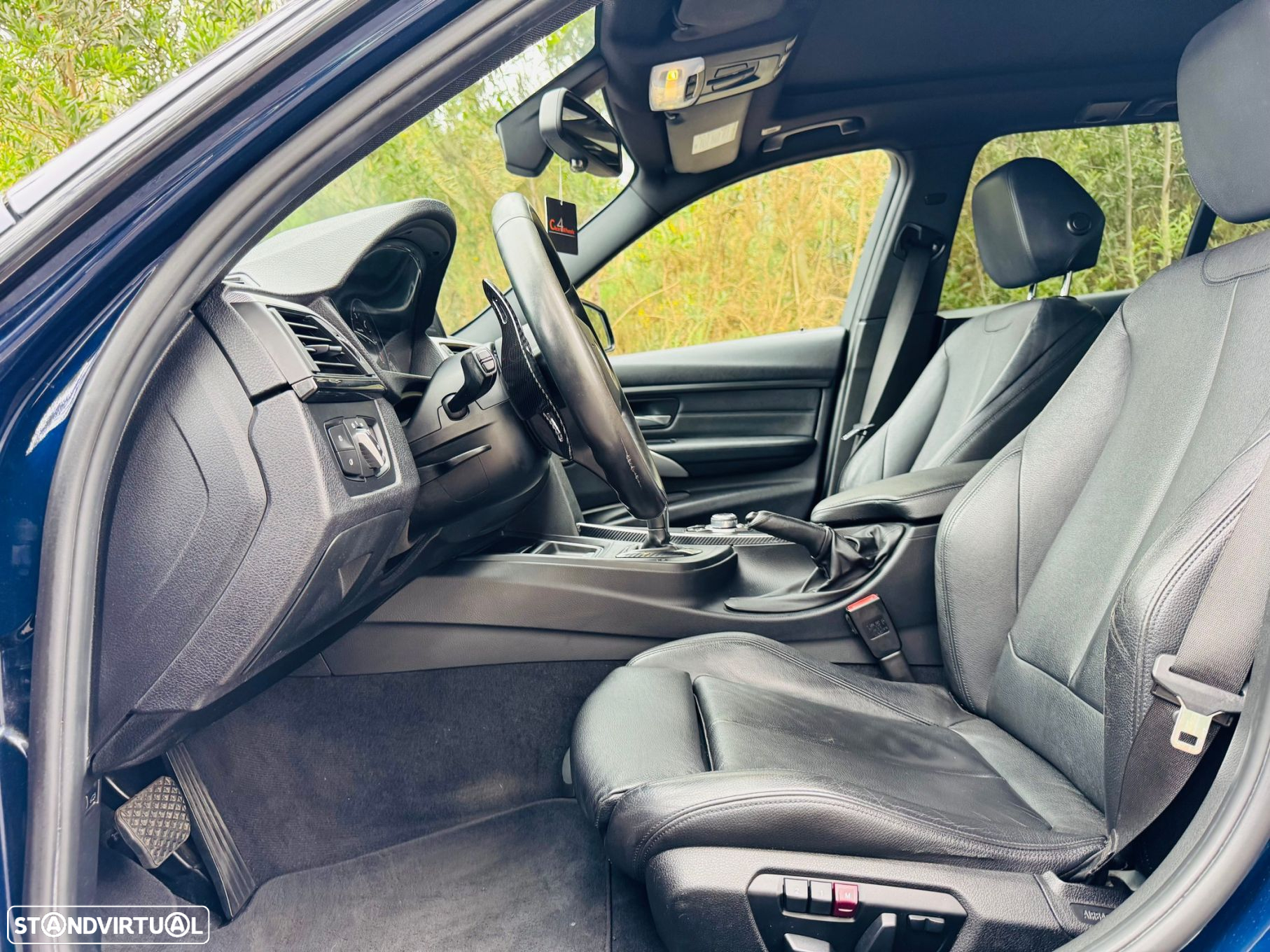 BMW 320 d Touring Auto Pack M - 26