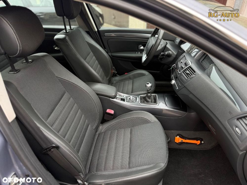 Renault Laguna - 28