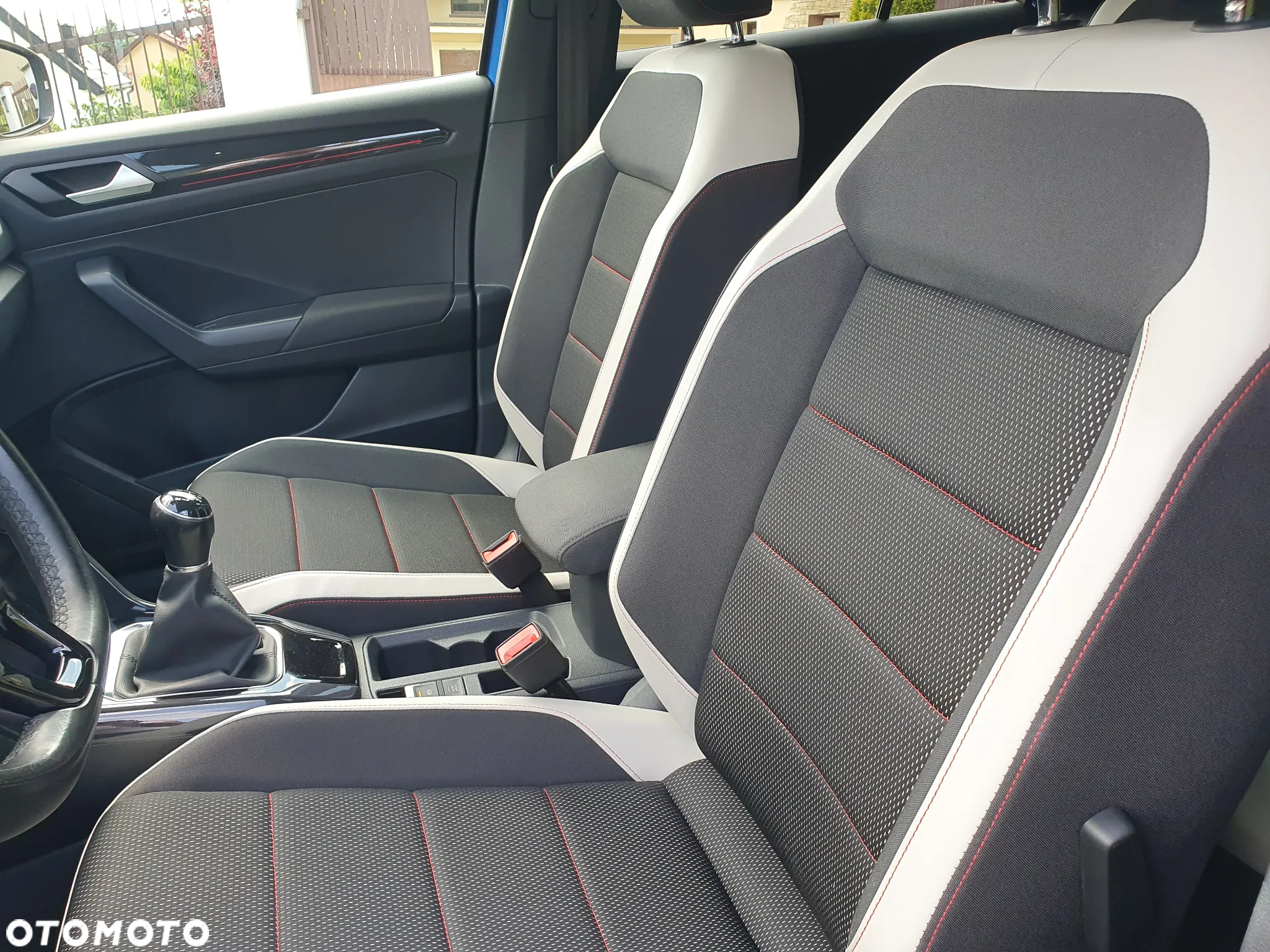 Volkswagen T-Roc 1.5 TSI ACT OPF Sport - 17