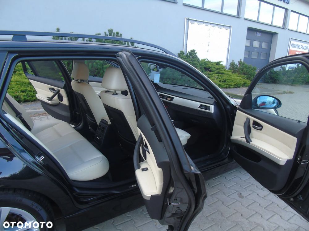 BMW Seria 3 - 1