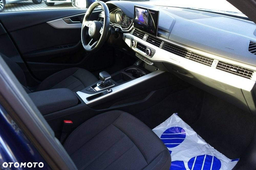 Audi A4 Limousine 40 TDI mHEV Quattro Advanced S tronic - 11
