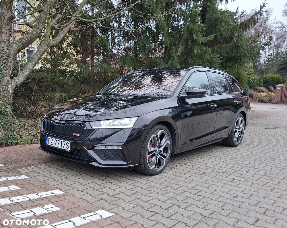 Skoda Octavia 2.0 TSI RS DSG - 1