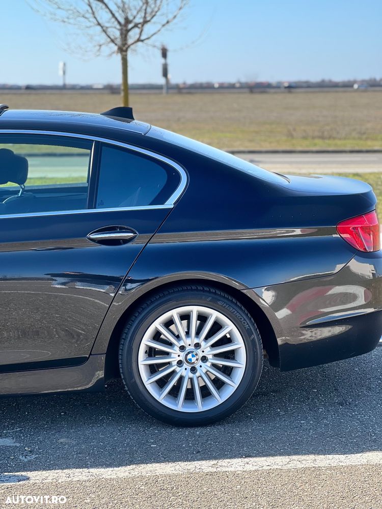 BMW Seria 5 520d Efficient Dynamics Edition - 8