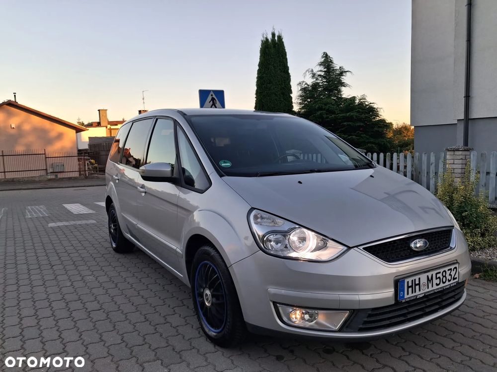 Ford Galaxy - 4