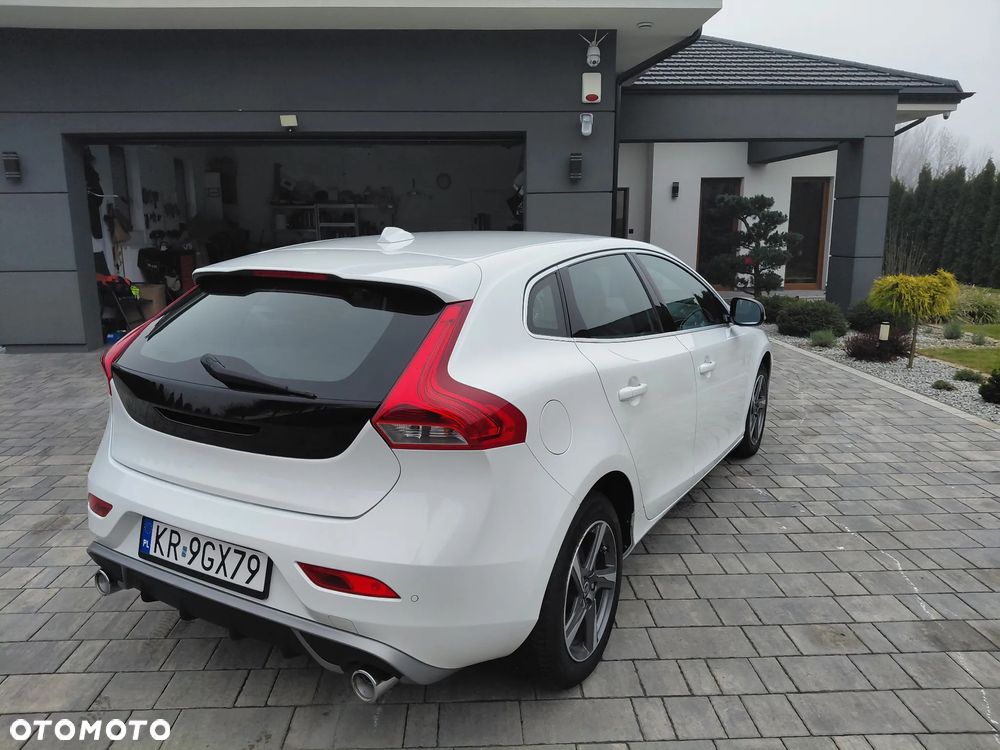 Volvo V40 D4 RDesign - 8