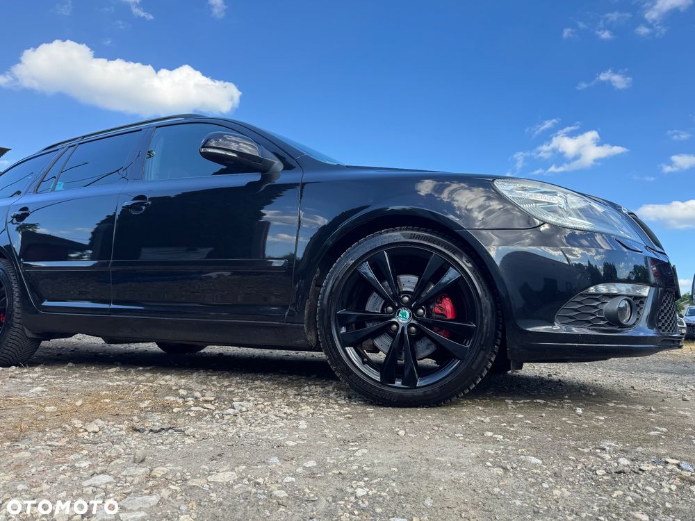 Skoda Octavia 2.0 TDI DPF RS DSG - 1