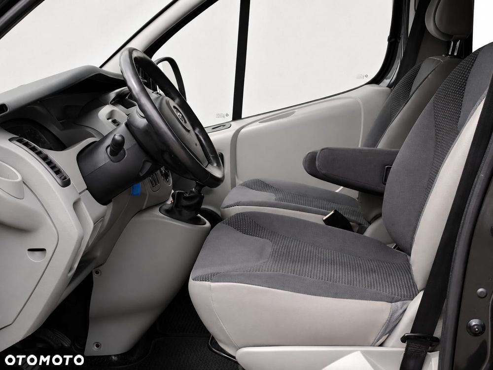 Opel VIVARO L2 DubelKabina 6 osób - 10