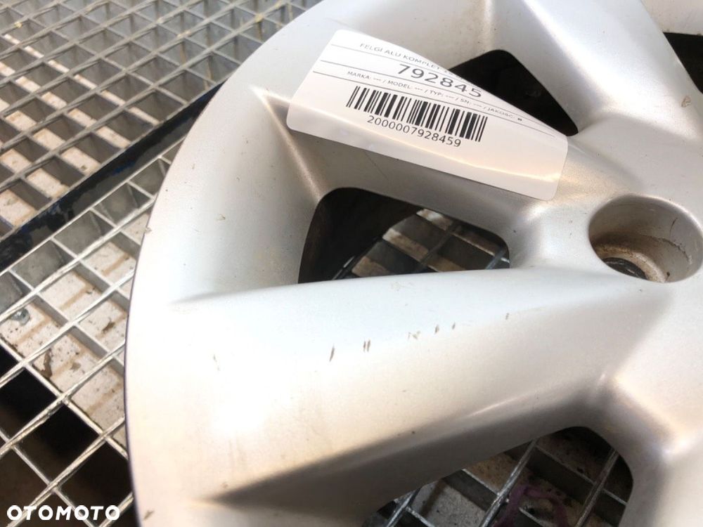 FELGI ALU KOMPLET 15 6J 4X100 53 ET 45  SUZUKI   DH6019 - 10