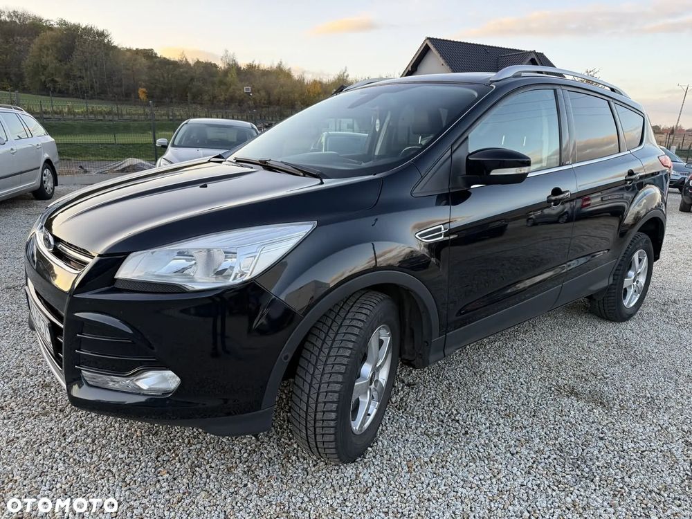 Ford Kuga 2.0 TDCi 2x4 Titanium - 11