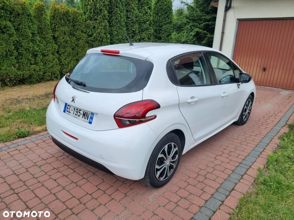 Peugeot 208 PureTech 68 Like - 9