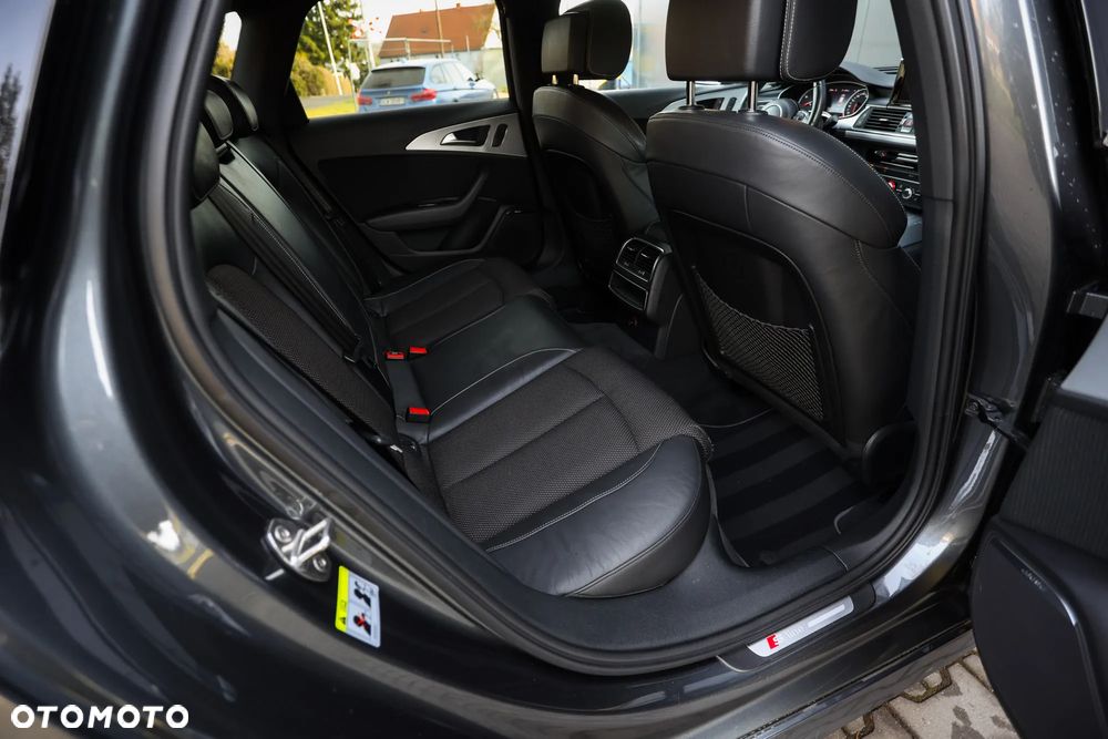 Audi A6 Avant 2.0 TDI Ultra DPF S tronic - 25