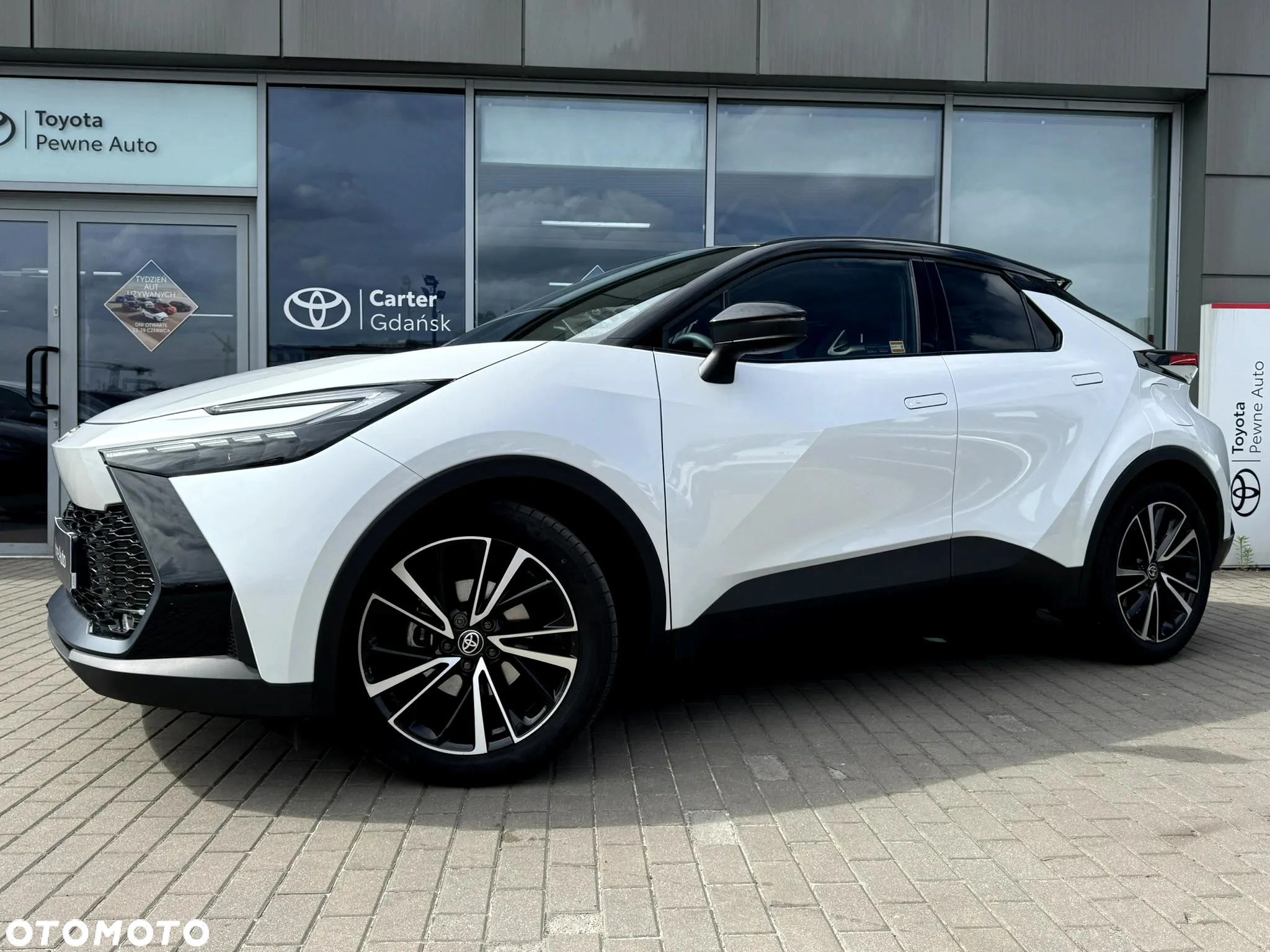 Toyota C-HR 2.0 Hybrid Dynamic Force Executive - 2
