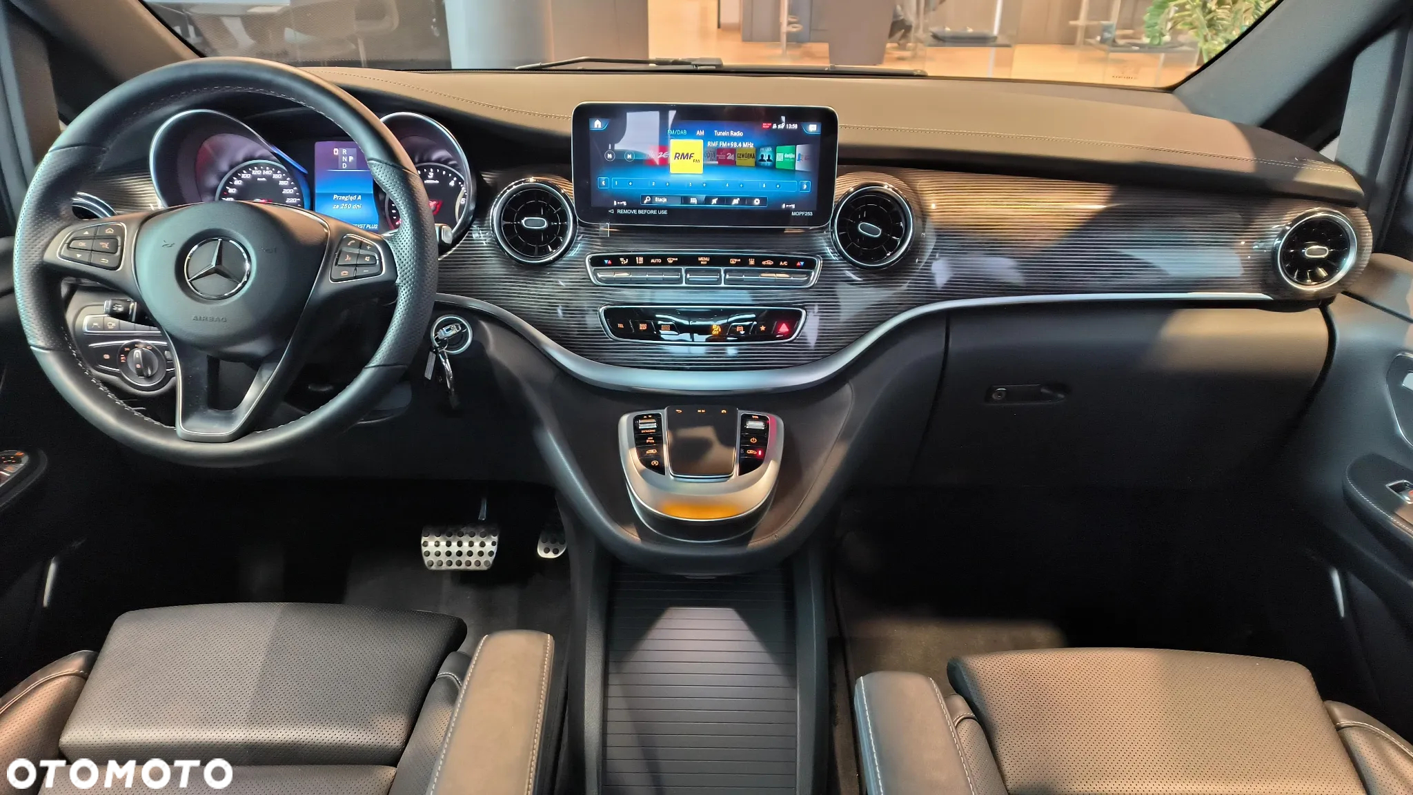 Mercedes-Benz Klasa V 300 d Avantgarde 9G-Tronic (d³ugi) - 10
