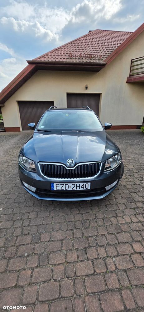 Skoda Octavia 2.0 TDI (Green tec) 4x4 DSG RS - 8