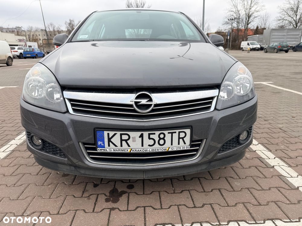 Opel Astra 1.6 Essentia - 3