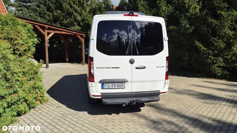 Mercedes-Benz Sprinter - 6