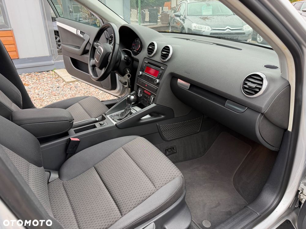 Audi A3 Sportback - 10