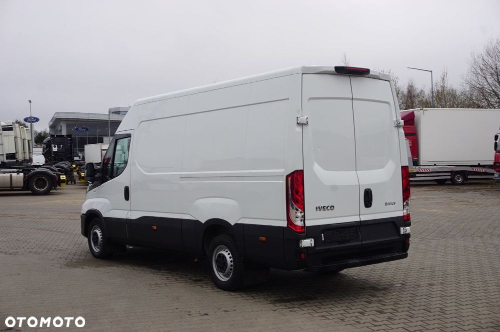 Iveco Daily 35s16 - 3